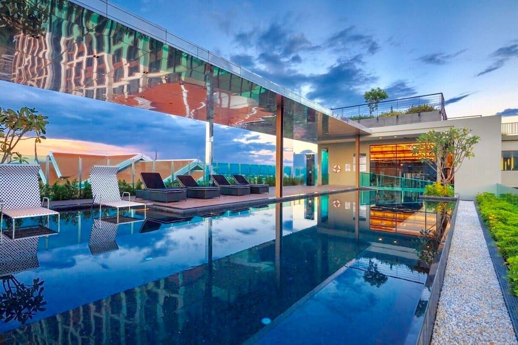 Astra Suites Central Chiang Mai Exterior photo